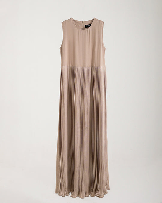 open lace back dress Sleeveless Pleated Dress Beige C202