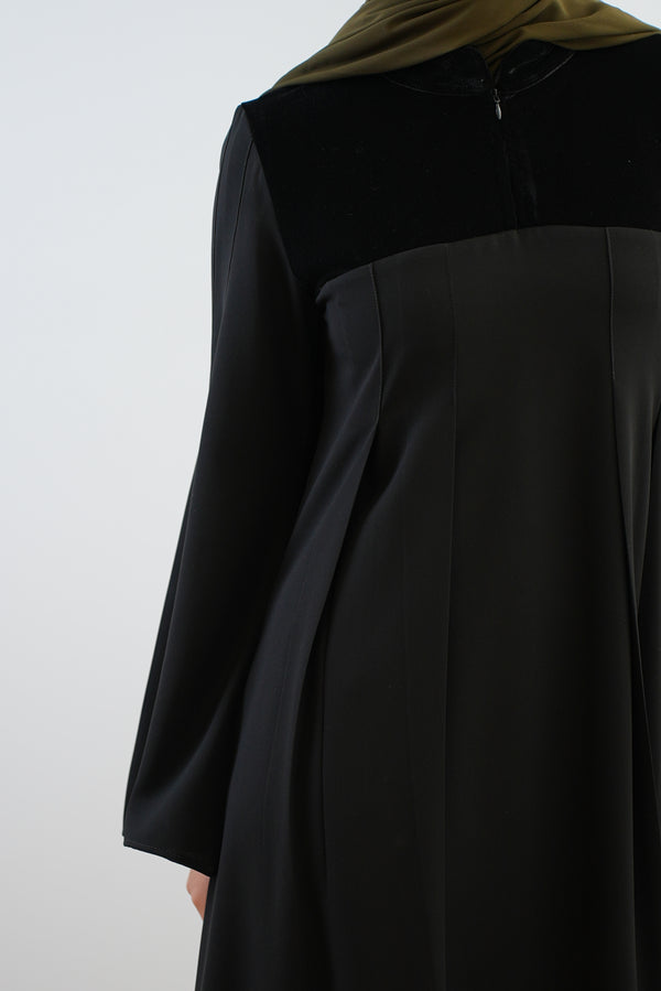Velvet Pleated Front Abaya C70