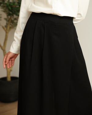 Wrap Skirt Pants Black C284
