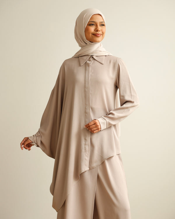 Asymmetric High Low Chemise Blouse Beige C1870