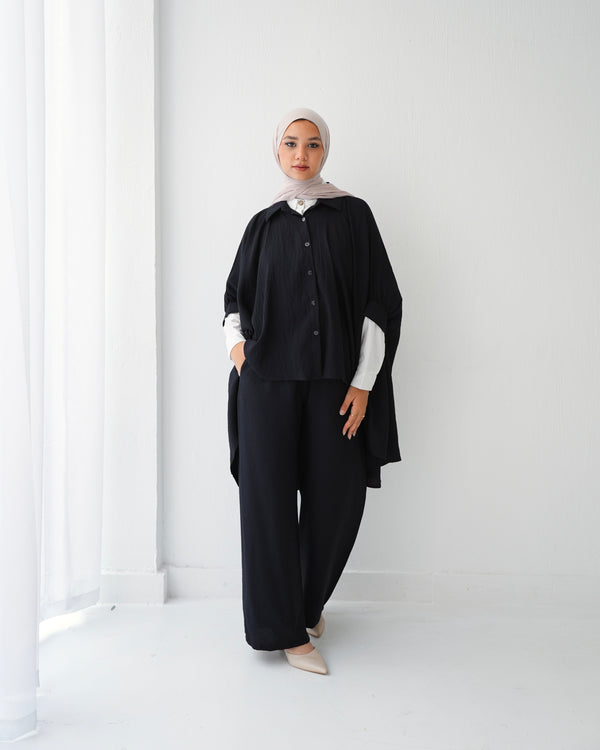 Over Sized Poncho and Pants Set Black C11063