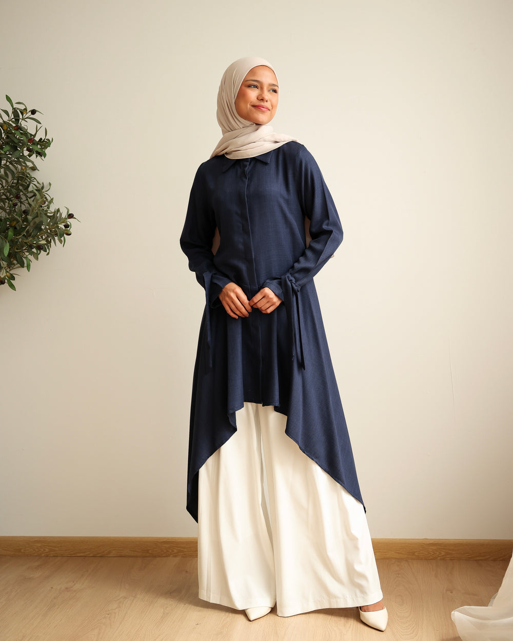 High Low Buttoned Chemise Navy C191
