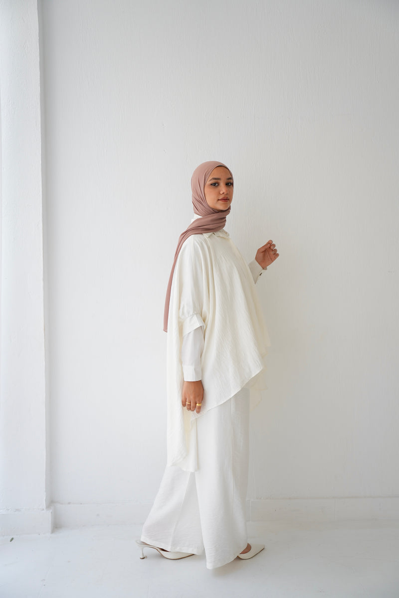Over Sized Poncho and Pants Set Offwhite C11063