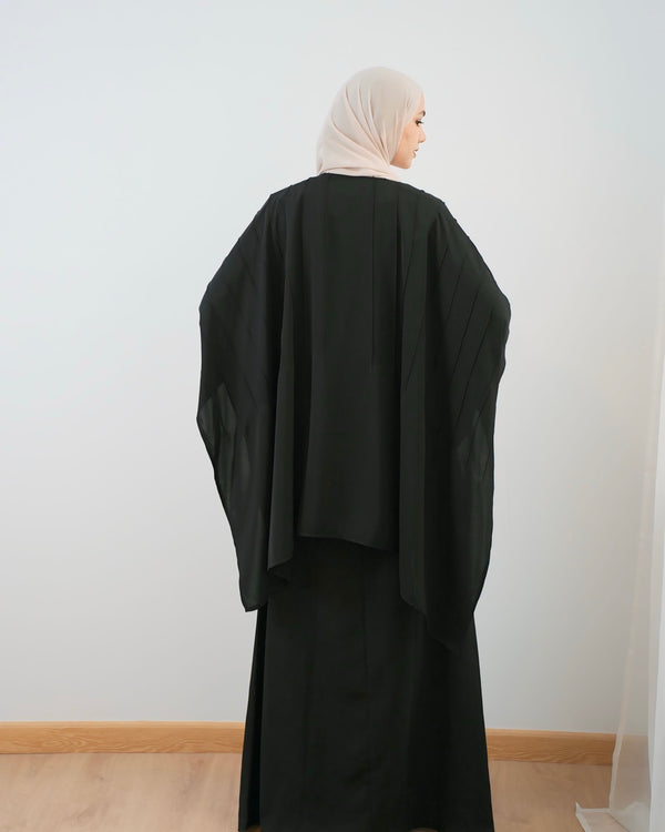 Free Size Black Zippered Cape C253