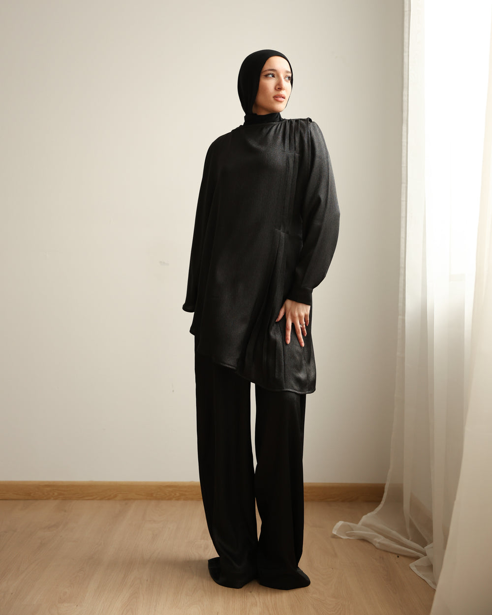 Shimmer Cape-Overlay Jumpsuit Black C1781