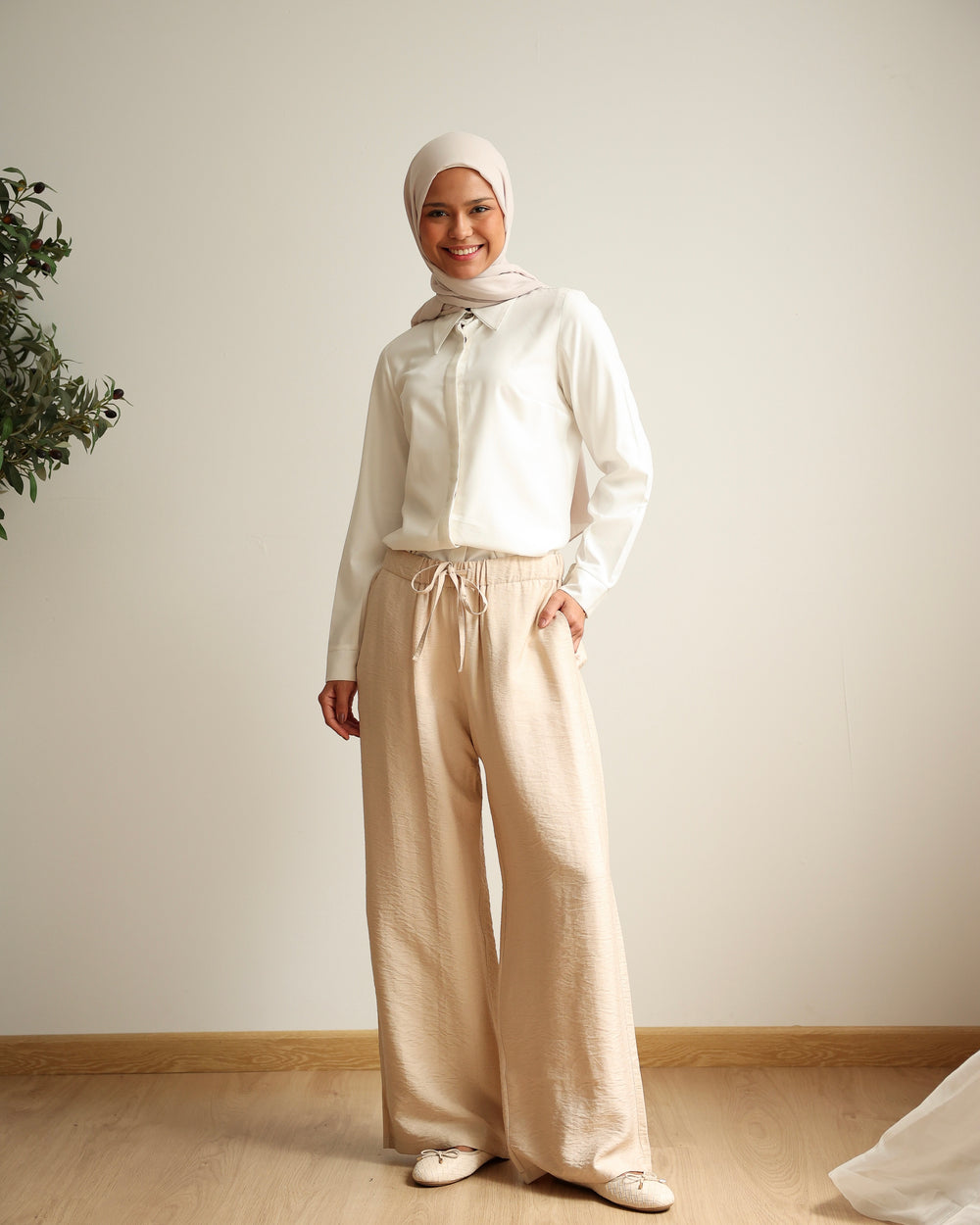 Linen Blend Pants Beige C11063