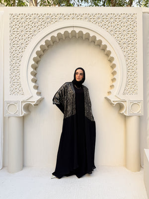 Free Size Pleated Cape Black C240