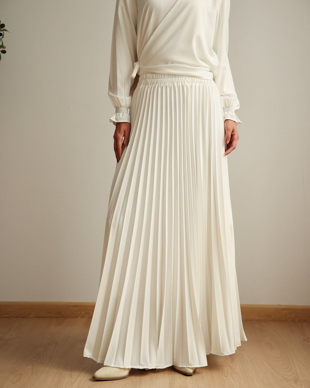 Maxi Pleated Skirt Offwhite C503