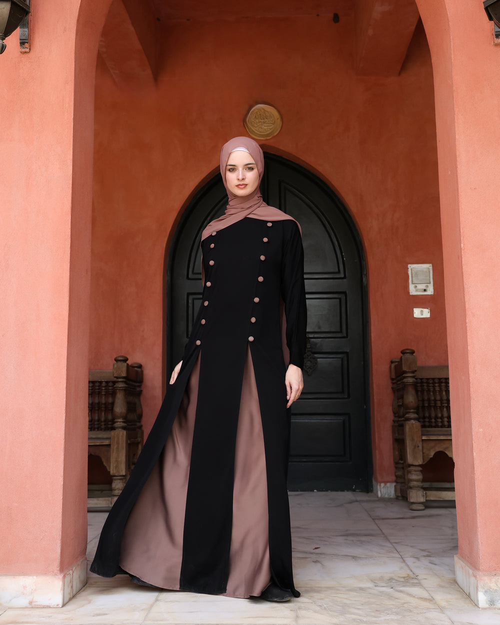 The Parallel Cafe Button Abaya C278