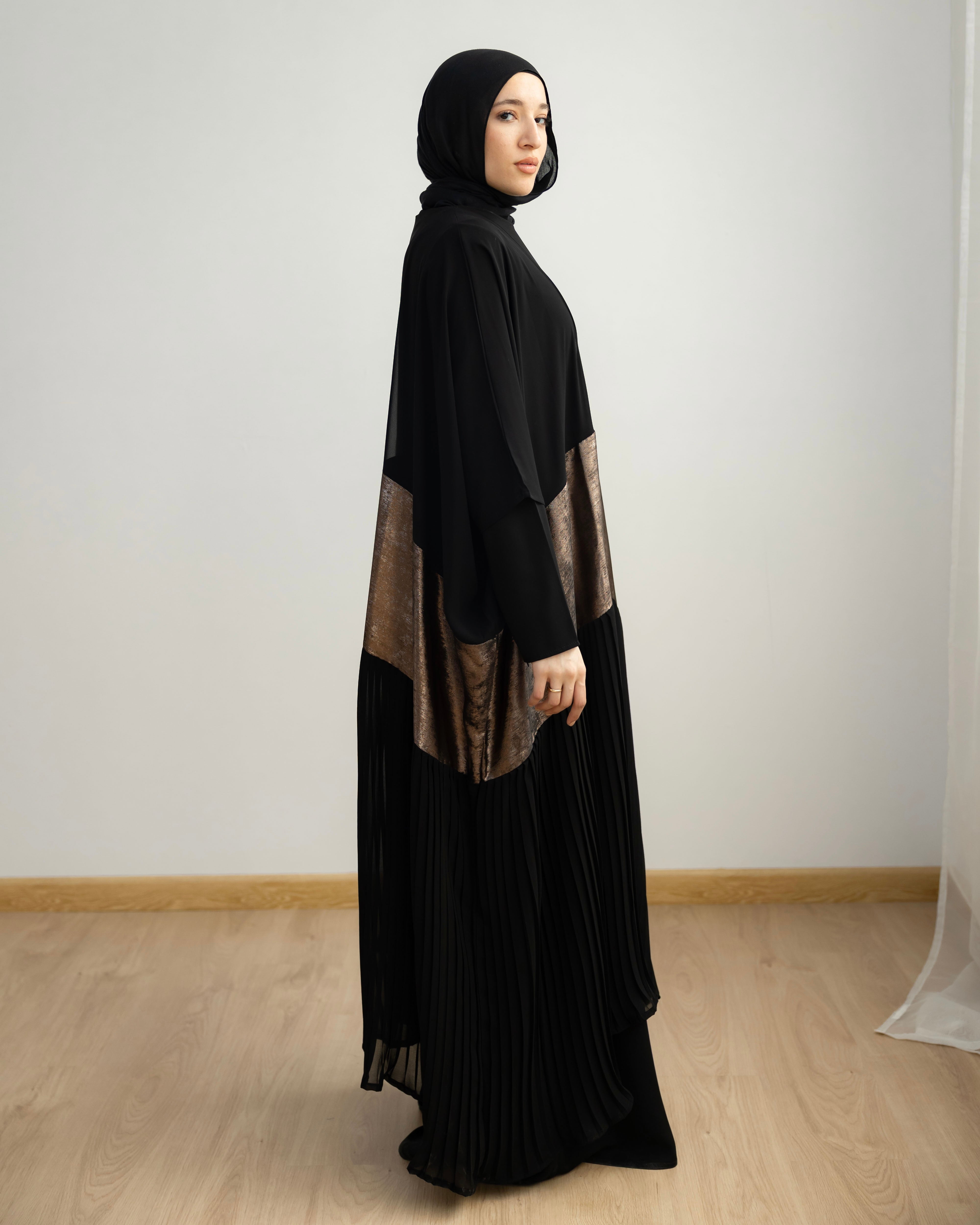 Free Size Pleated Cape Black Oxide C215