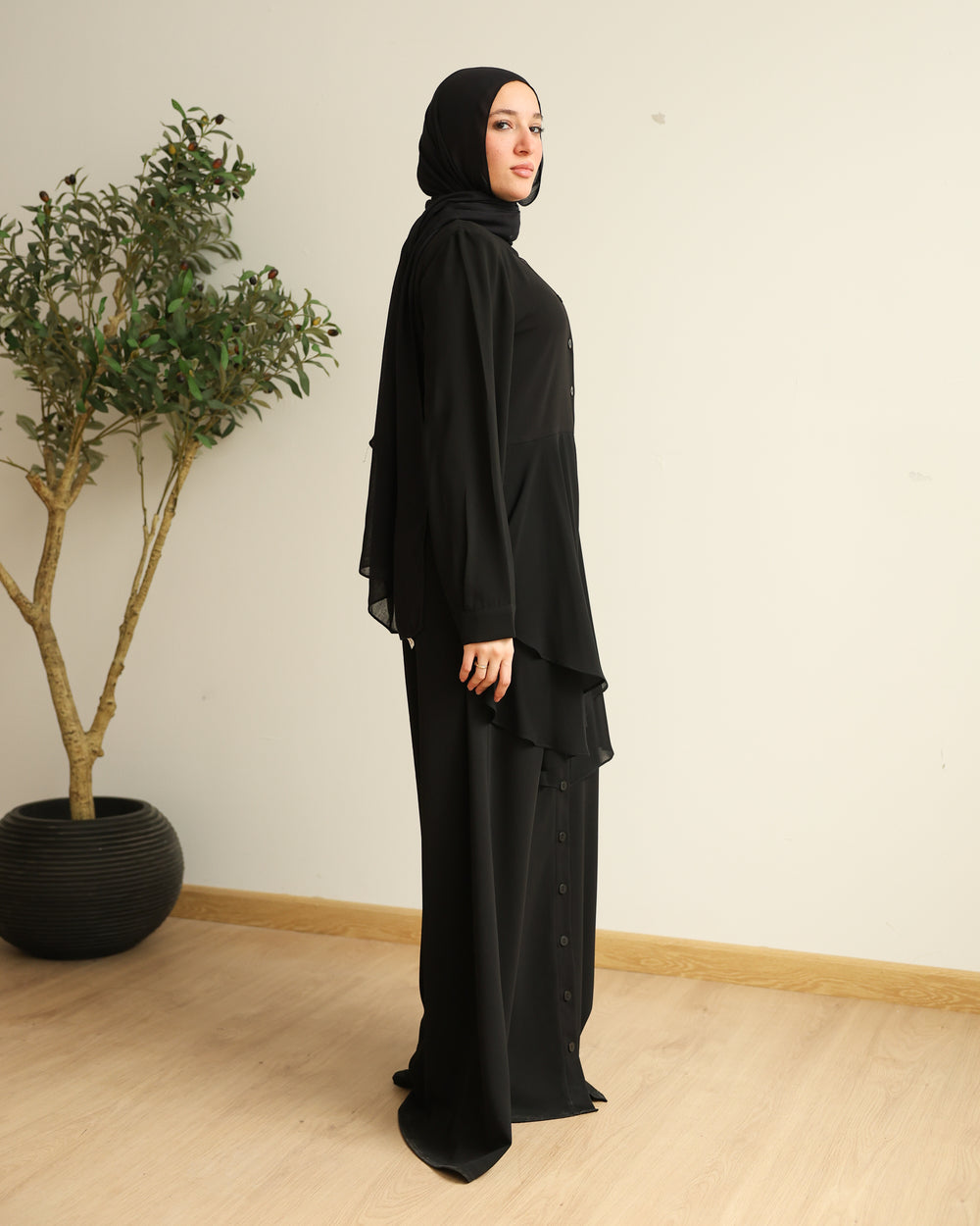 The Front Buttoned Chiffon Layer Abaya C164
