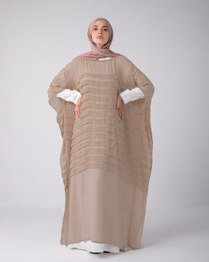 Free Size Pleated Cape Cafe C185