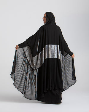 Free Size Pleated Cape Black Silver C215