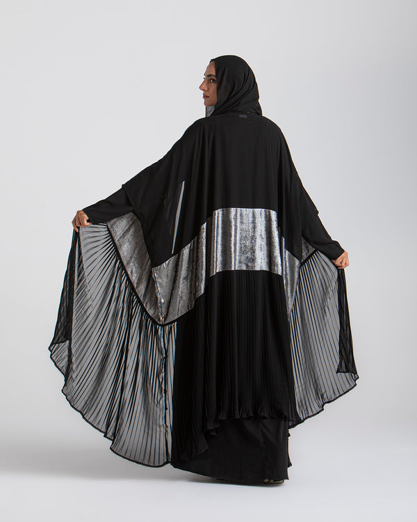 Free Size Pleated Cape Black Silver C215