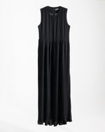 Sleeveless Pleated Dress Black C202