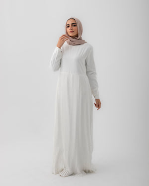 Sleeved Pleated Dress Offwhite C211