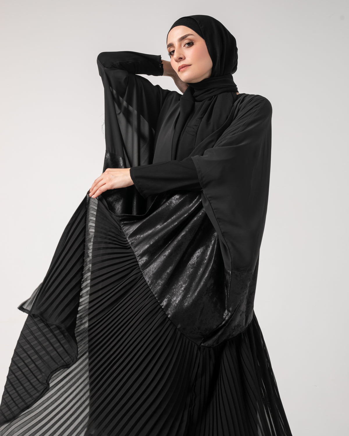 Free Size Pleated Cape Black C215