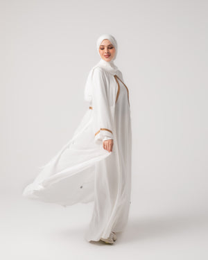 Open Chiffon Cape Offwhite C184