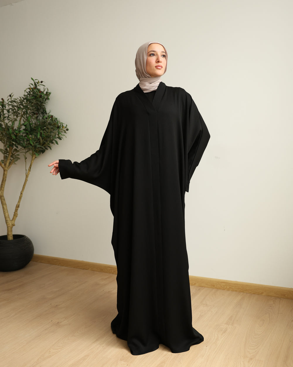 The Lace- Back Free Size Abaya Black C2730