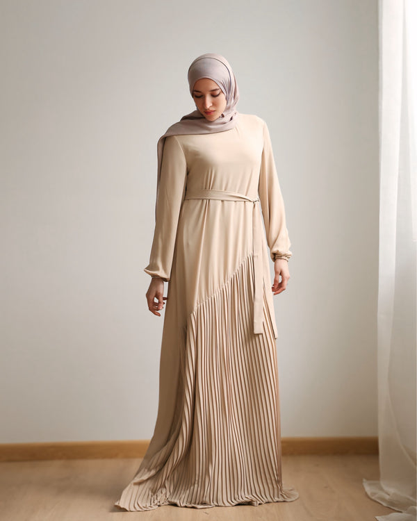 Pleated Chiffon Dress Beige C74