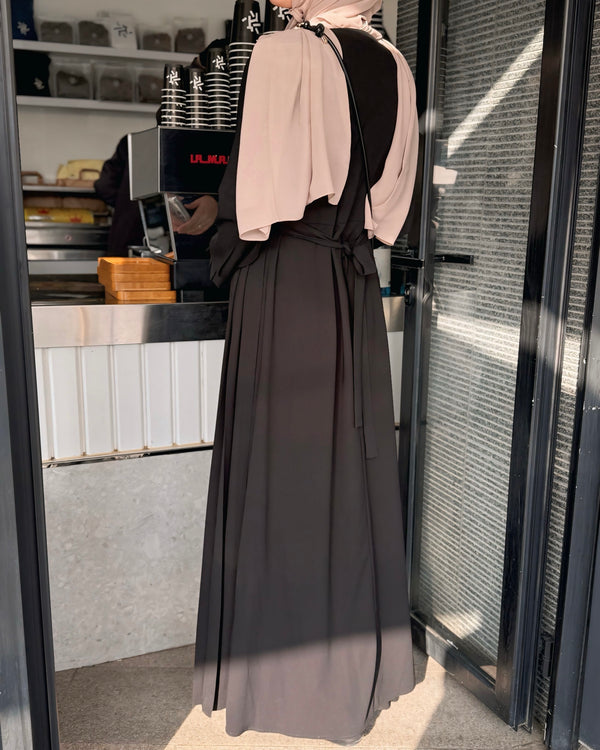 Asymmetrical Pleated Abaya Black C104