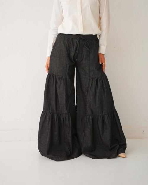Tiered Wide Leg Denim Pants Black Grey C1902