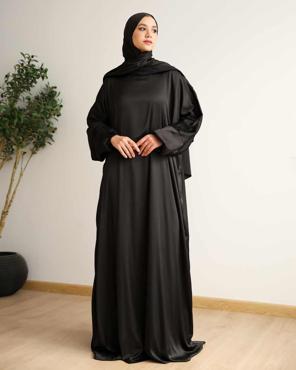 The Black Satin Sakinah Prayer Set C511