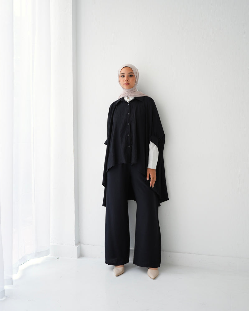 Over Sized Poncho and Pants Set Black C11063