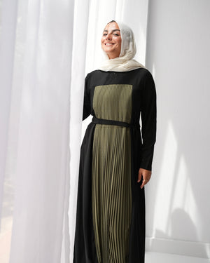 Front & Back Pleated Abaya Green C218