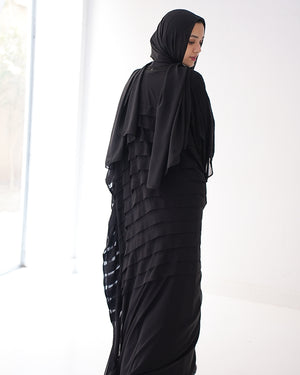 Free Size Pleated Cape Black C185