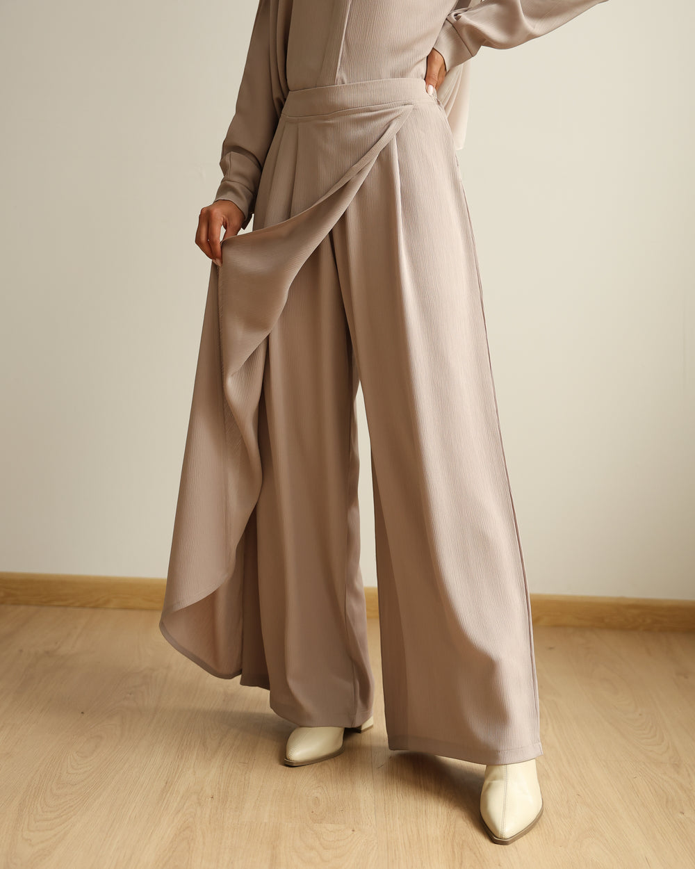 Wrap Skirt Pants Beige C284
