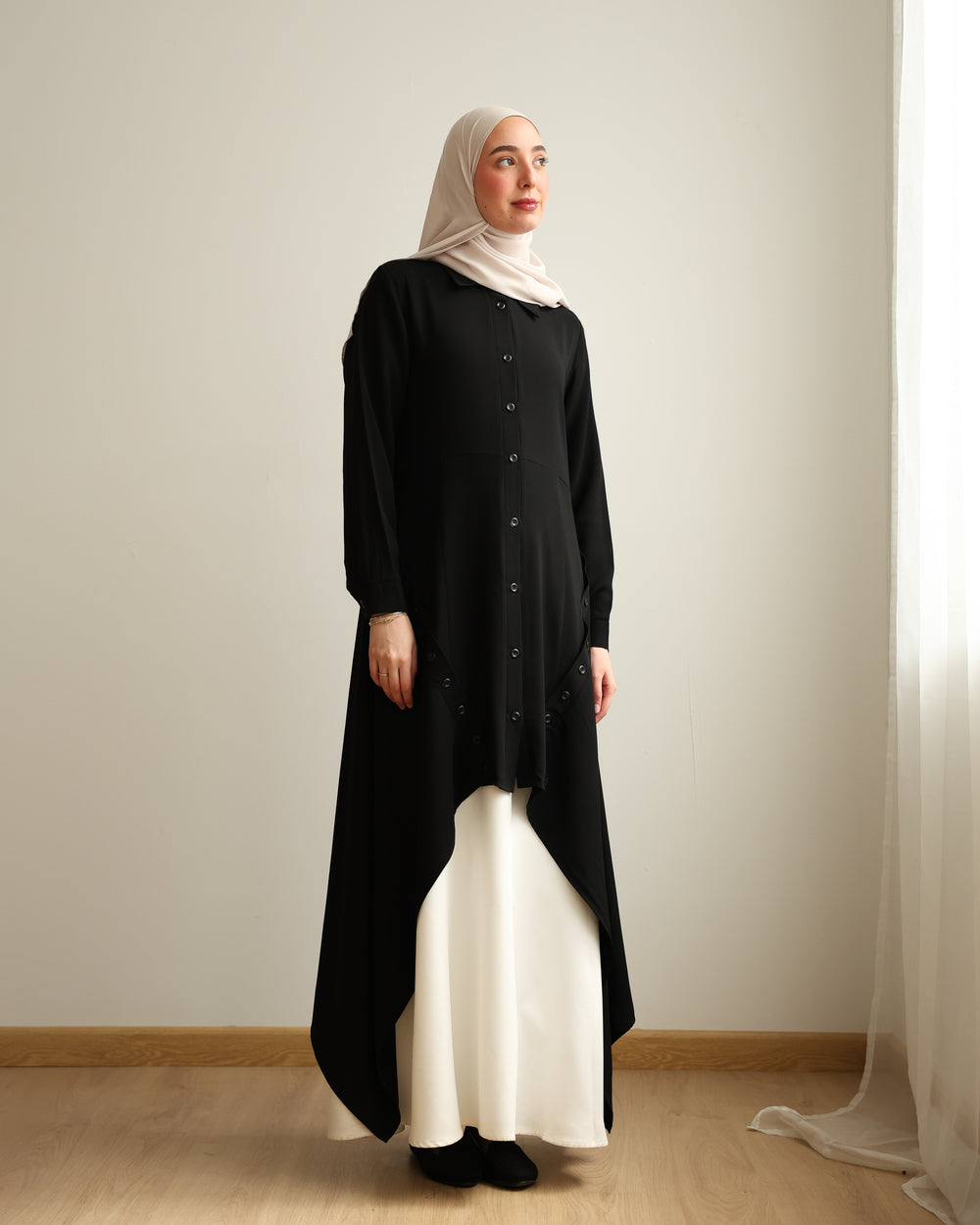 High Low Crepe Buttoned Shirt Black C275