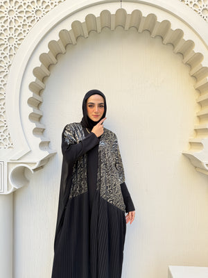 Free Size Pleated Cape Black C240