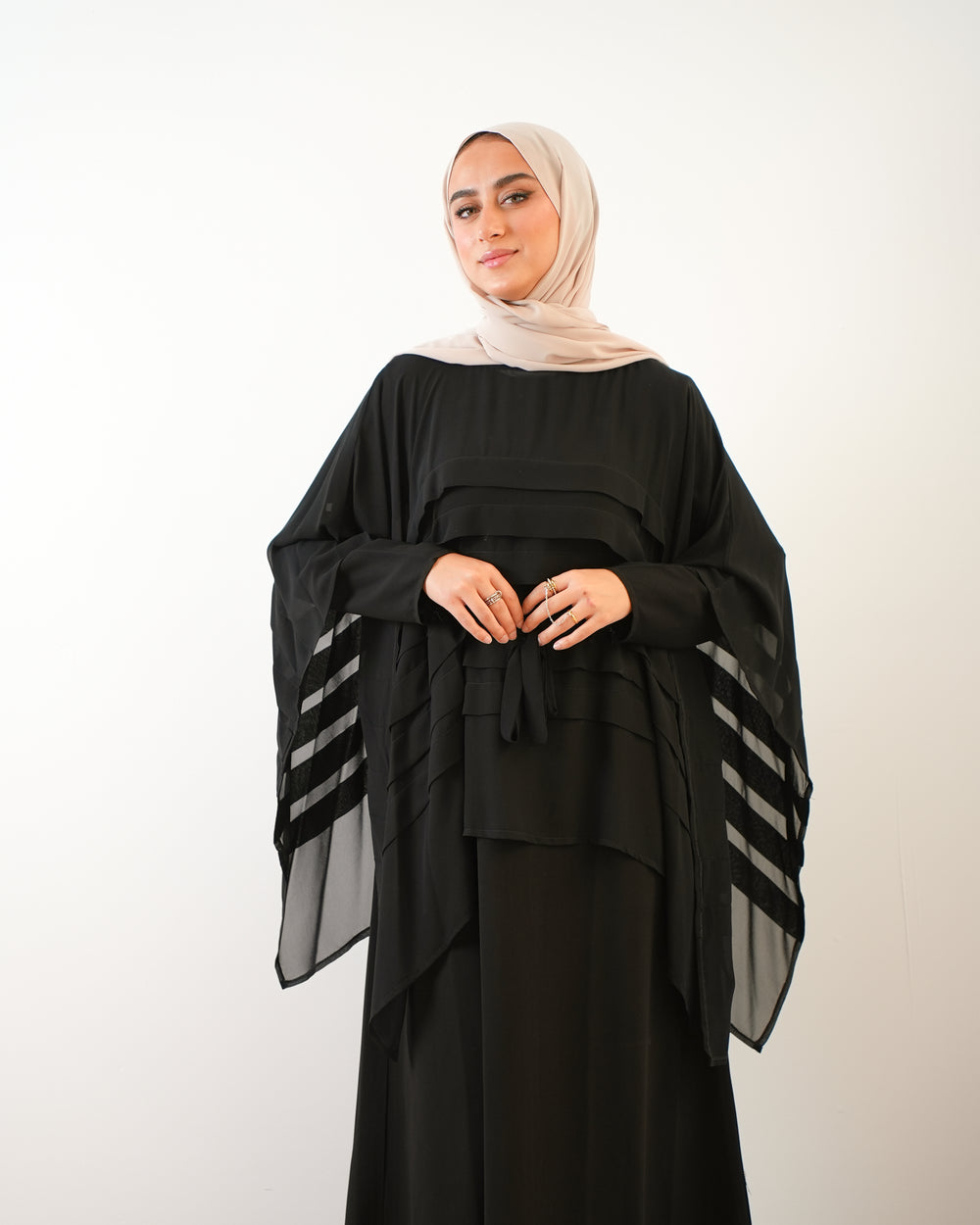 Free Size Cape Black C248