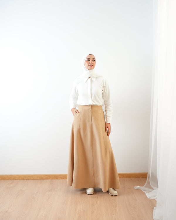 Suede Maxi Skirt Beige C2030