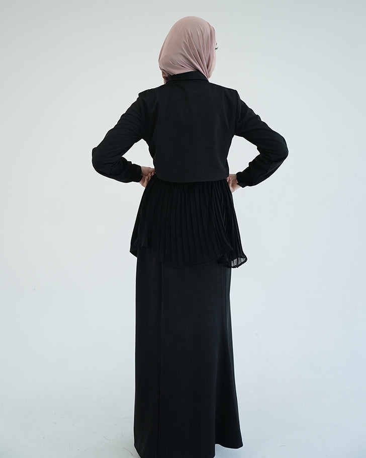 Suede Chemise With Pleated Chiffon Back Black C234