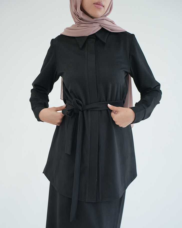 Suede Chemise With Pleated Chiffon Back Black C234