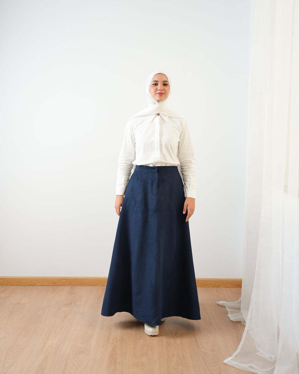 Suede Maxi Skirt Navy C2030