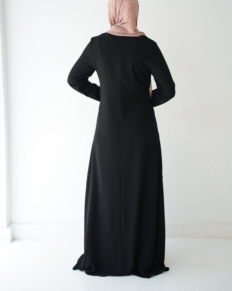 Front Pleated Tie Abaya C78