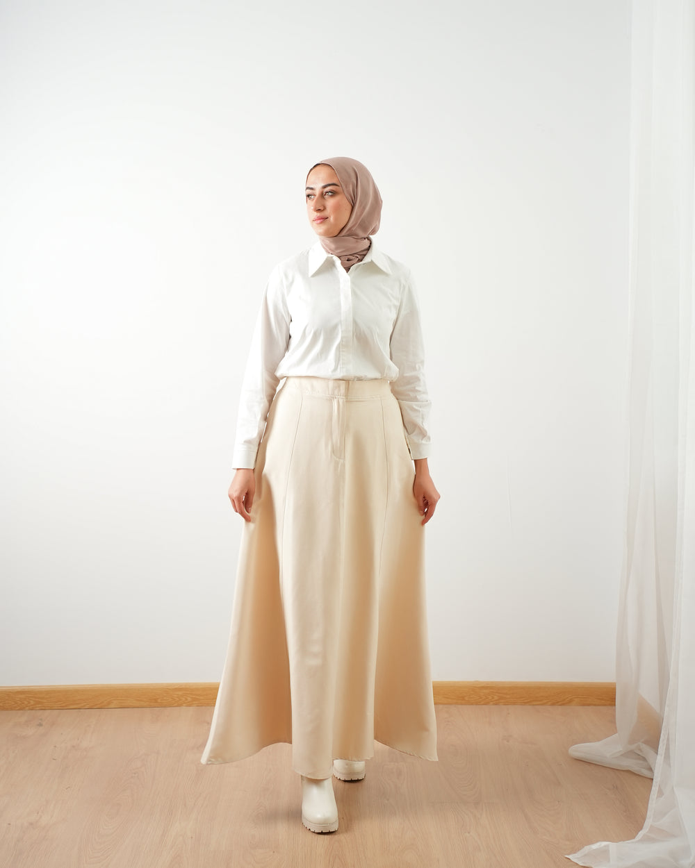 Suede Maxi Skirt Cream C2030