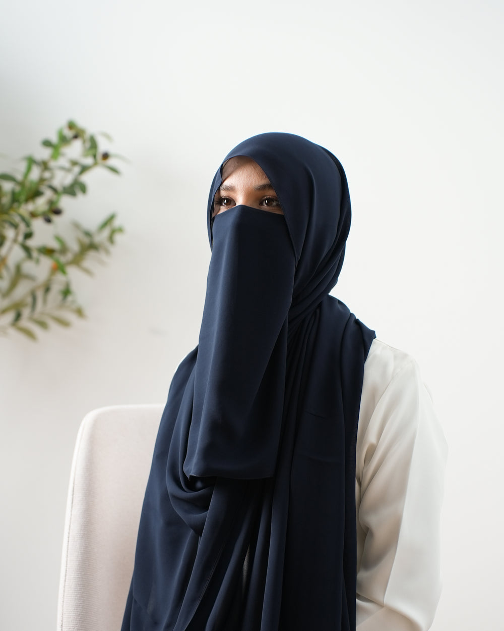 Stretch Niqab Dark Navy C3100