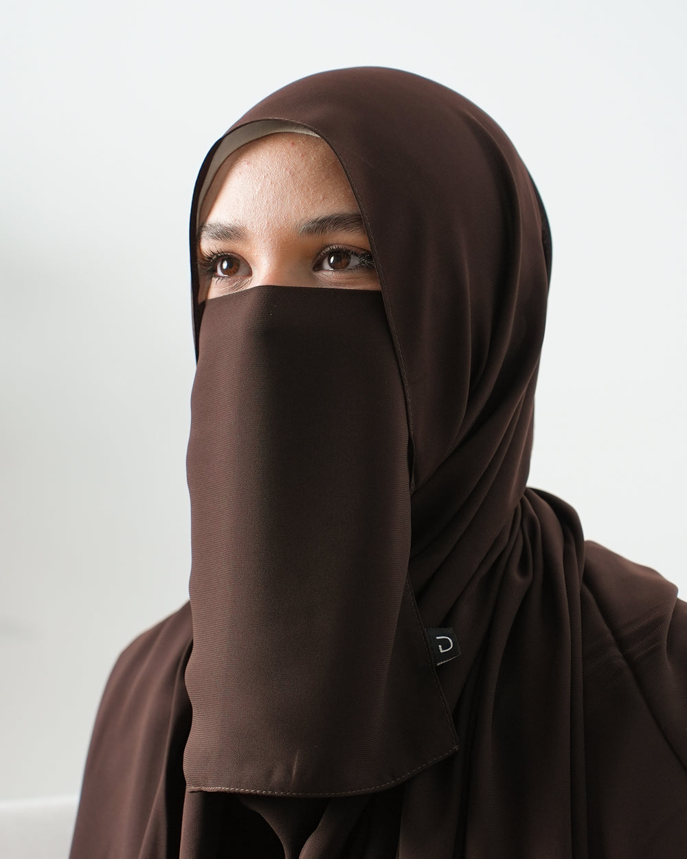Stretch Niqab Brown C3100