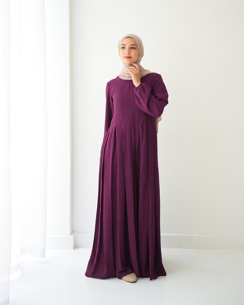 Pleated Jumpsuit Burgundy C150