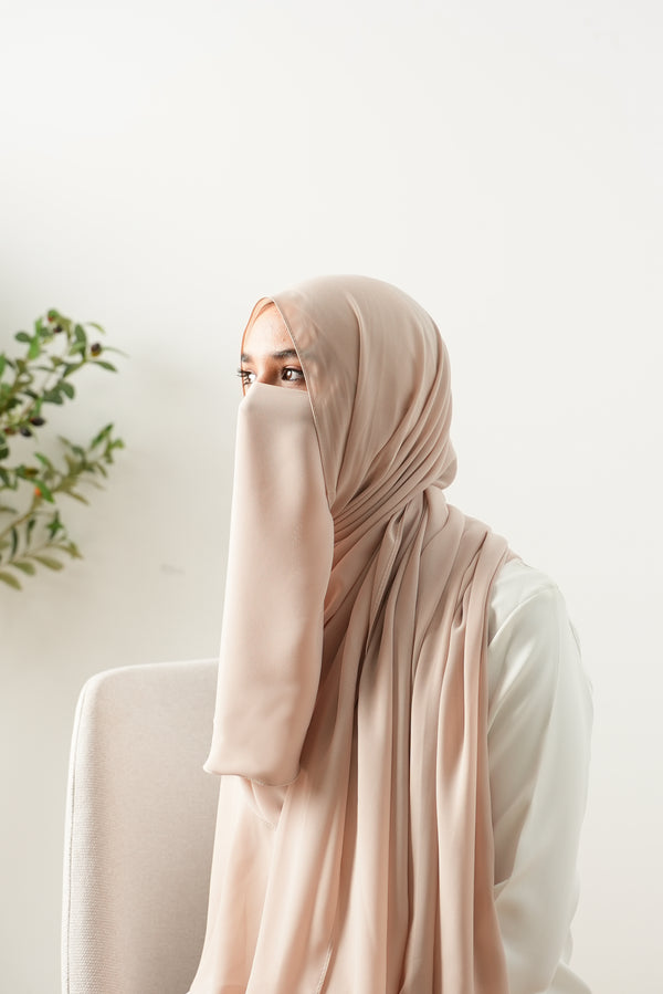 Stretch Niqab Latte C3100