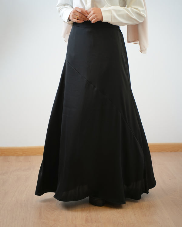 A-Line Silk Maxi Skirt Black C171