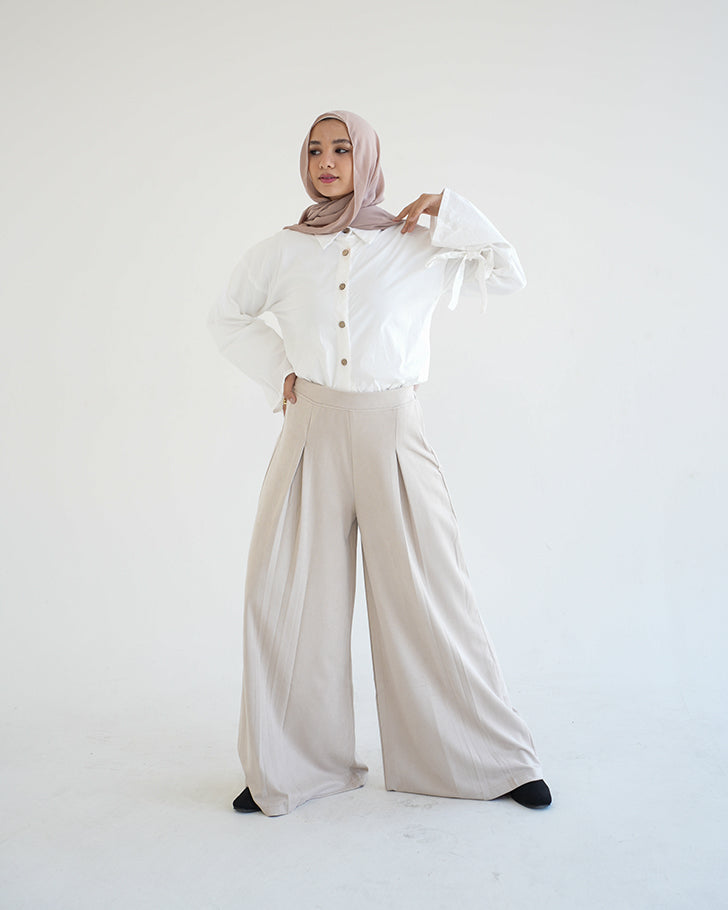 Suede Wide Pants Cream C170