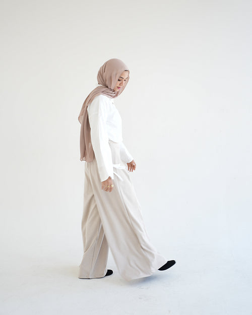 Suede Wide Pants Cream C170