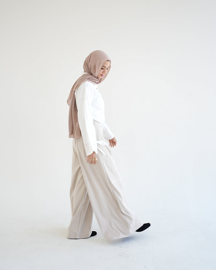 Suede Wide Pants Cream C170