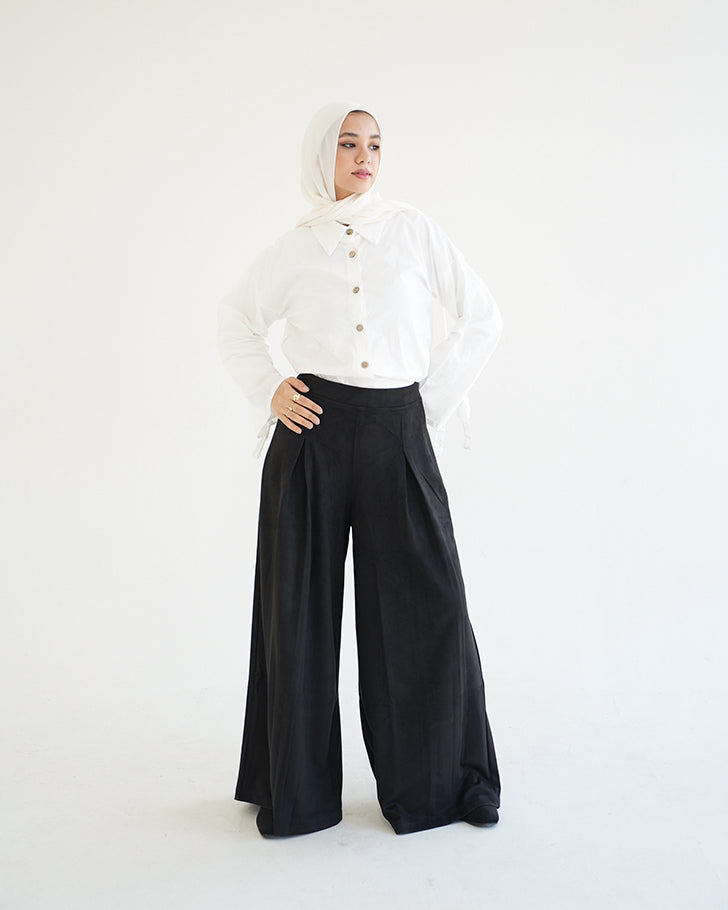 Suede Wide Pants Black C170