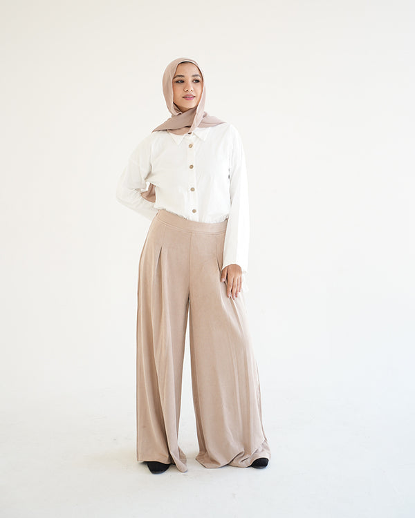 Suede Wide Pants Beige C170